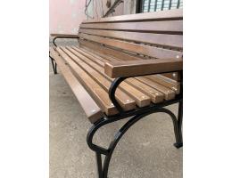 Металлическая скамейка "Классик" с подлокотниками